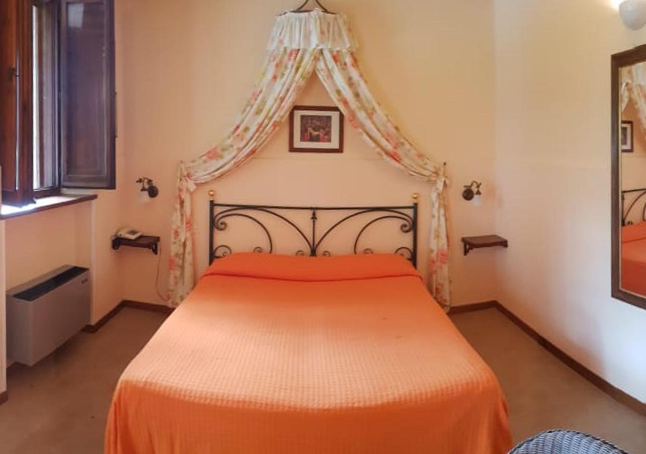 Il Colombaio Agriturismo Montegabbione Luaran gambar